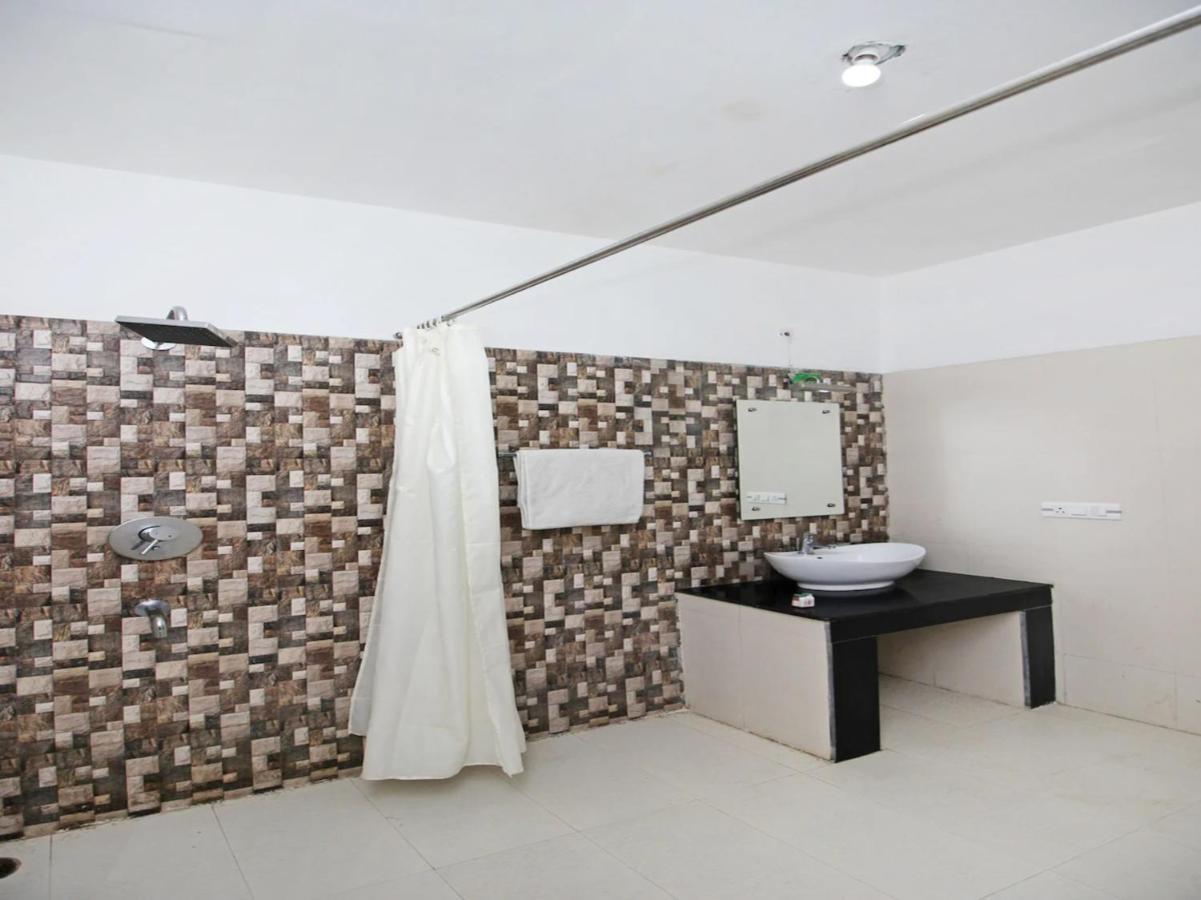 Fabhotel Shiva'S Solace ไนนิตาล ภายนอก รูปภาพ